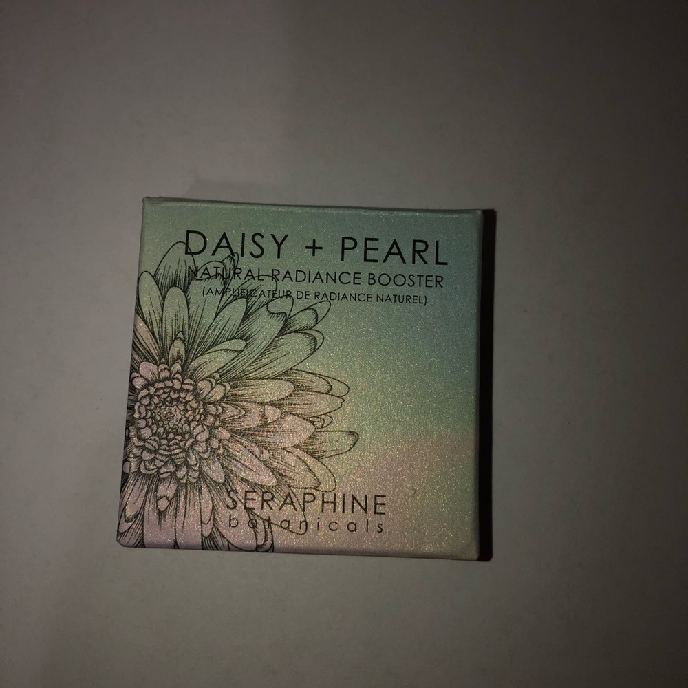 Daisy+Pearl highlighter